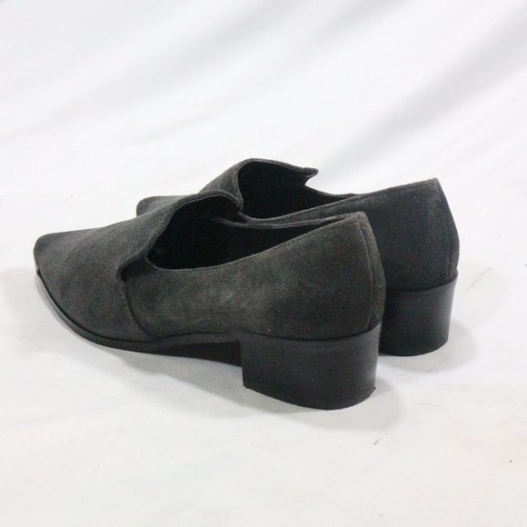 STEVE MADDEN Glenndda Gray Suede Point Toe Shoes - Picture 2 of 8
